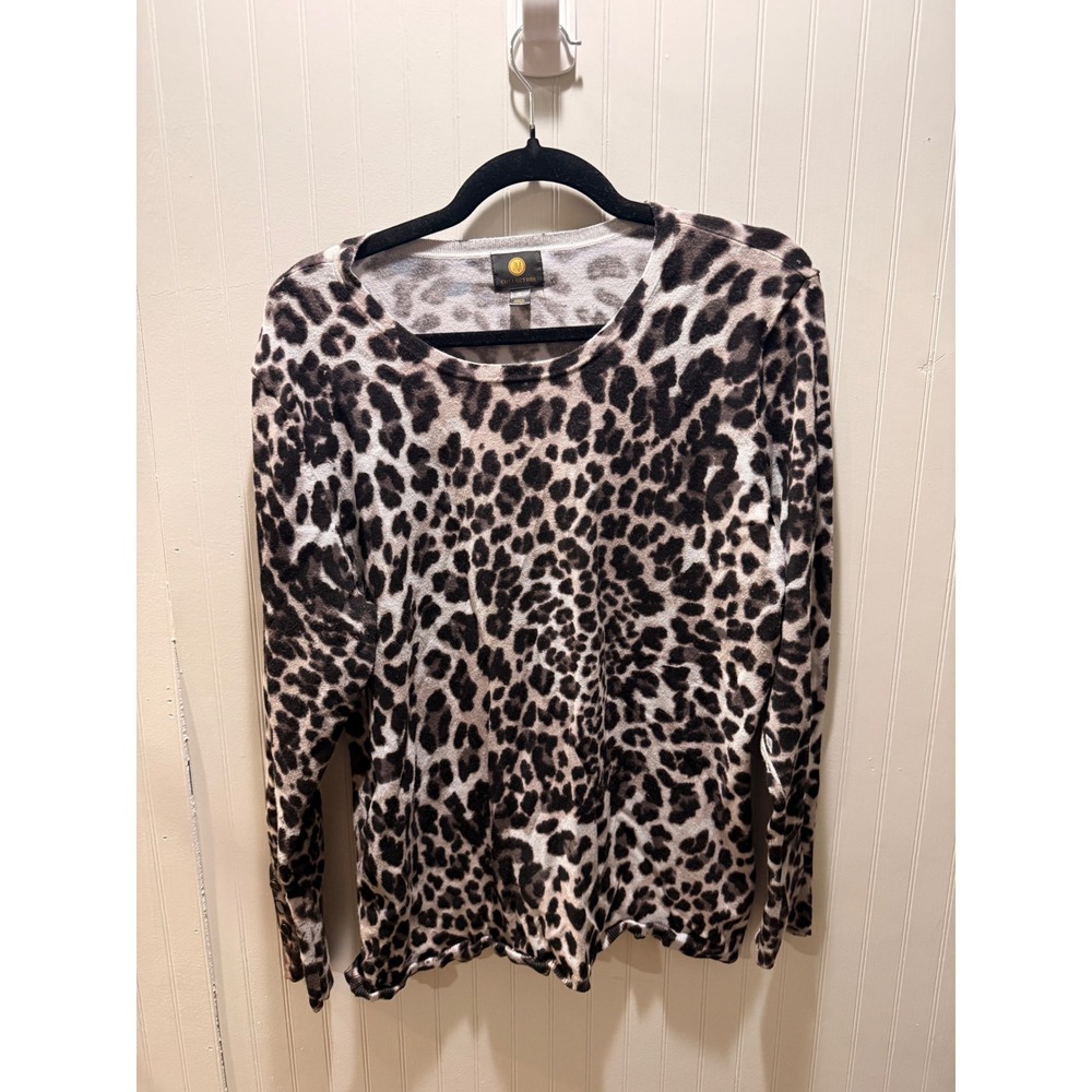JM Collection Leopard Print Crew Neck Sweater Gray Black XL Button Cuff Knit Top